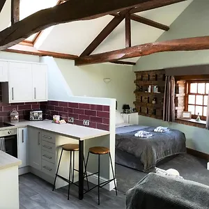  Apartment The Carriage House, 3a United Kingdom