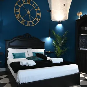 Poesia Apartment